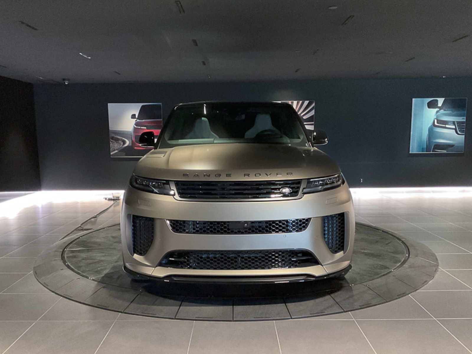 2024 Land Rover Range Rover Sport SV Edition One Carbon Bronze, Vancouver, Cash