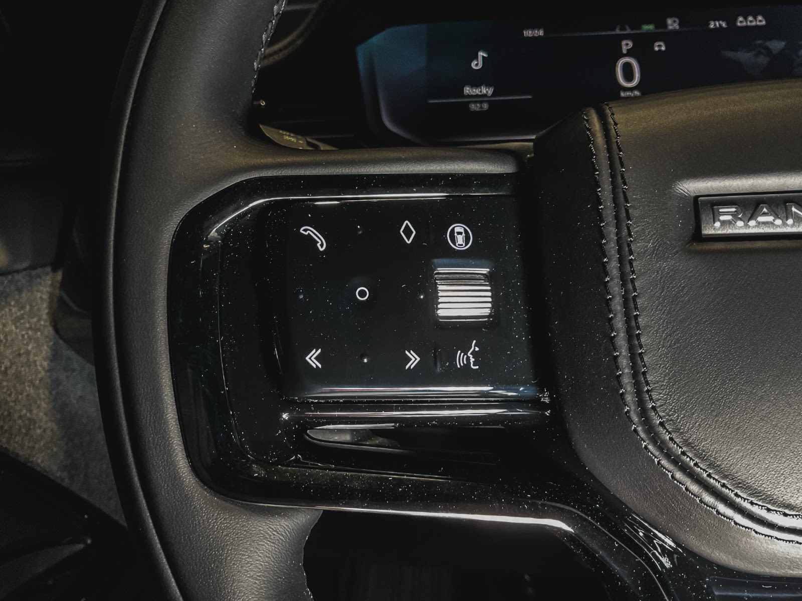 2025 Land Rover Range Rover Sport Dynamic HSE, Vancouver, Cash