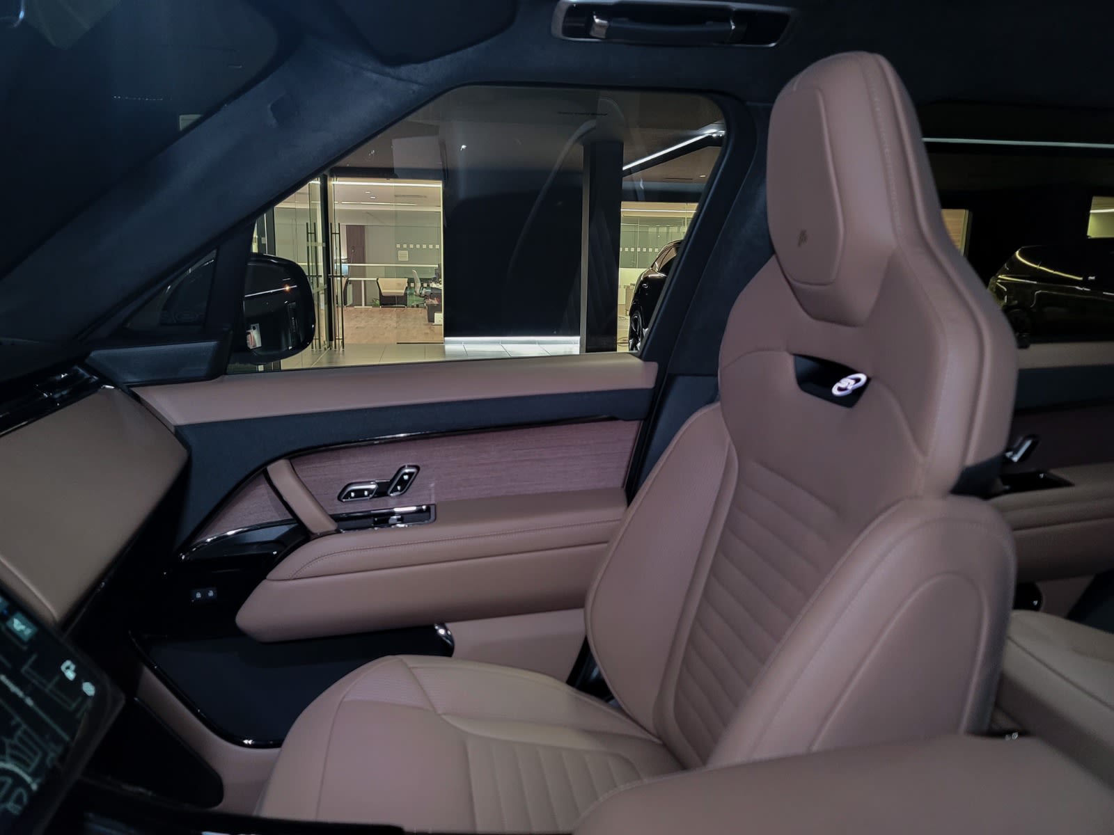 2025 Land Rover Range Rover Sport SV Edition Two, Vancouver, Cash