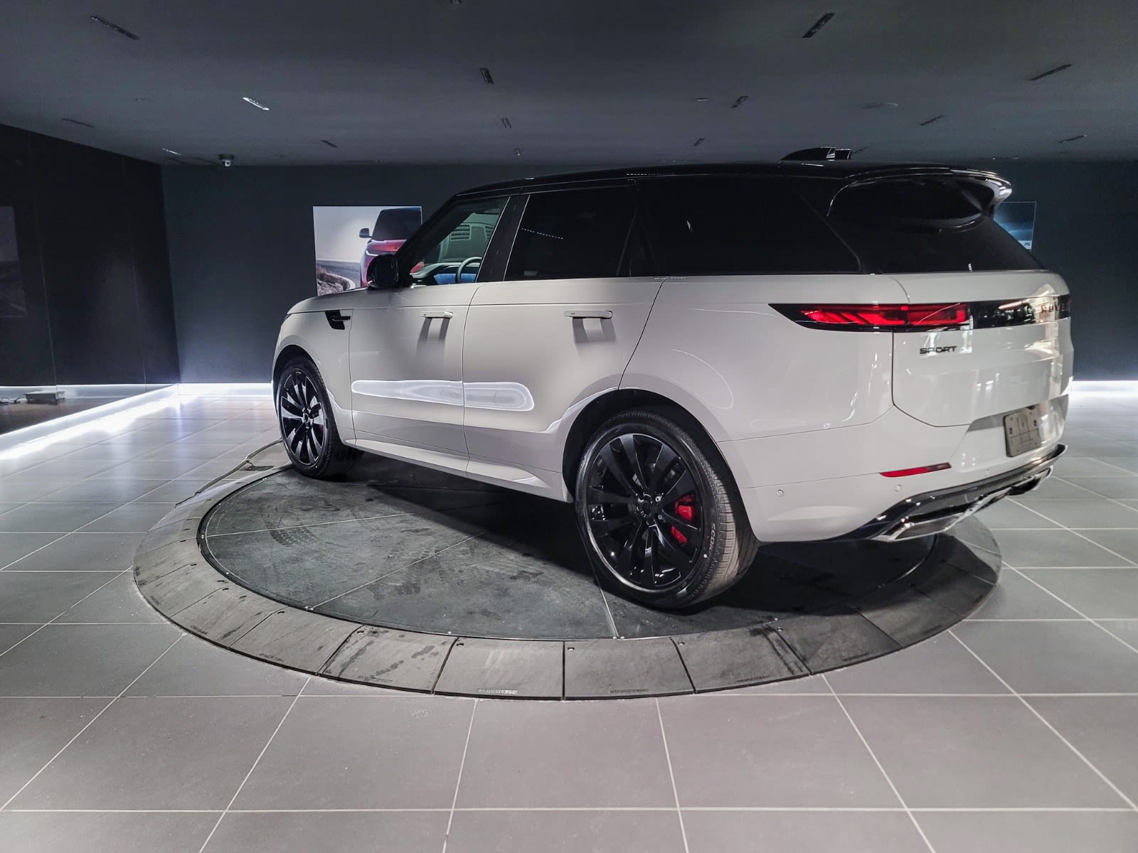 2025 Land Rover Range Rover Sport Dynamic SE, Vancouver, Cash