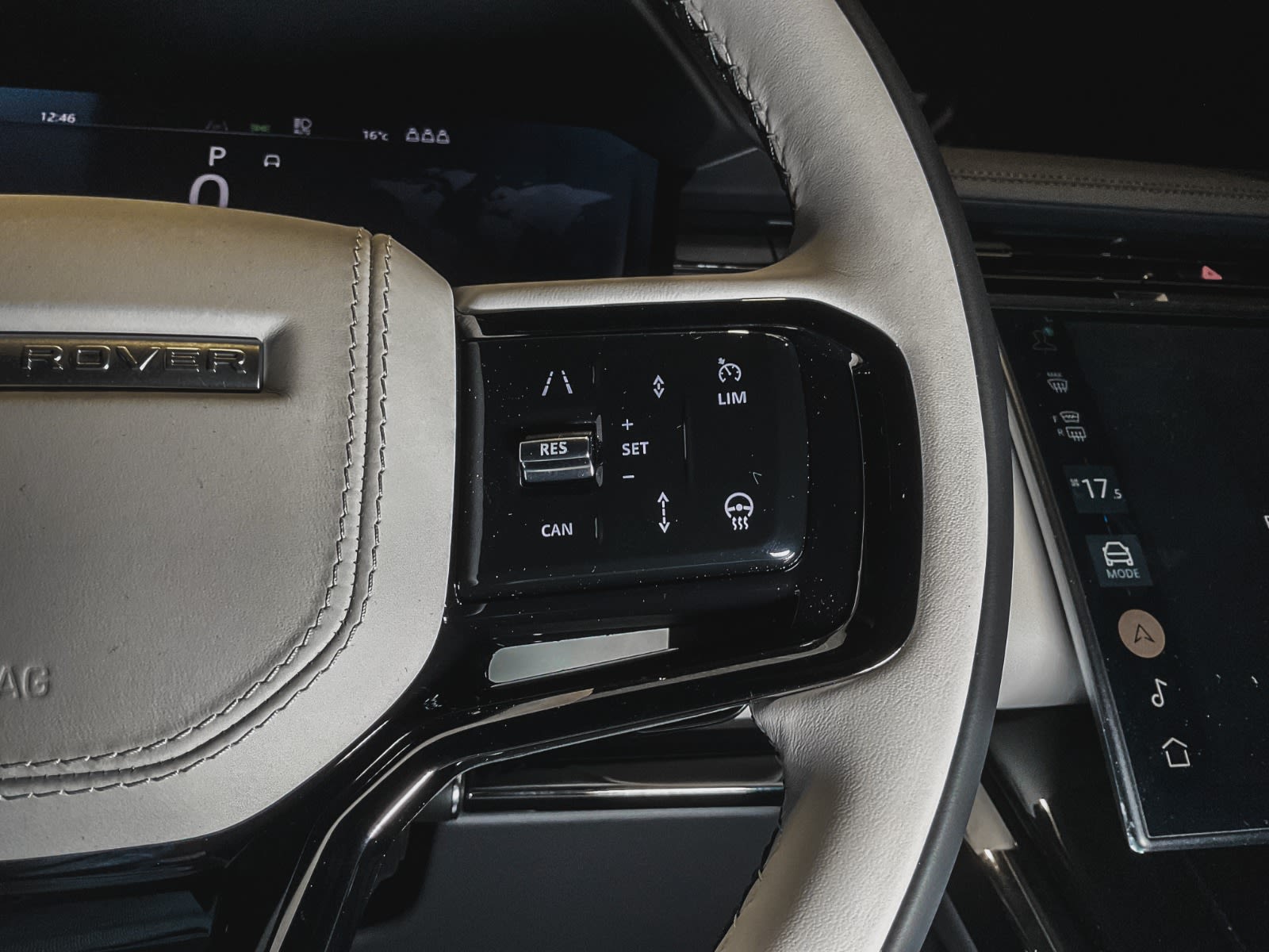 2025 Land Rover Range Rover Sport Dynamic SE, Vancouver, Cash