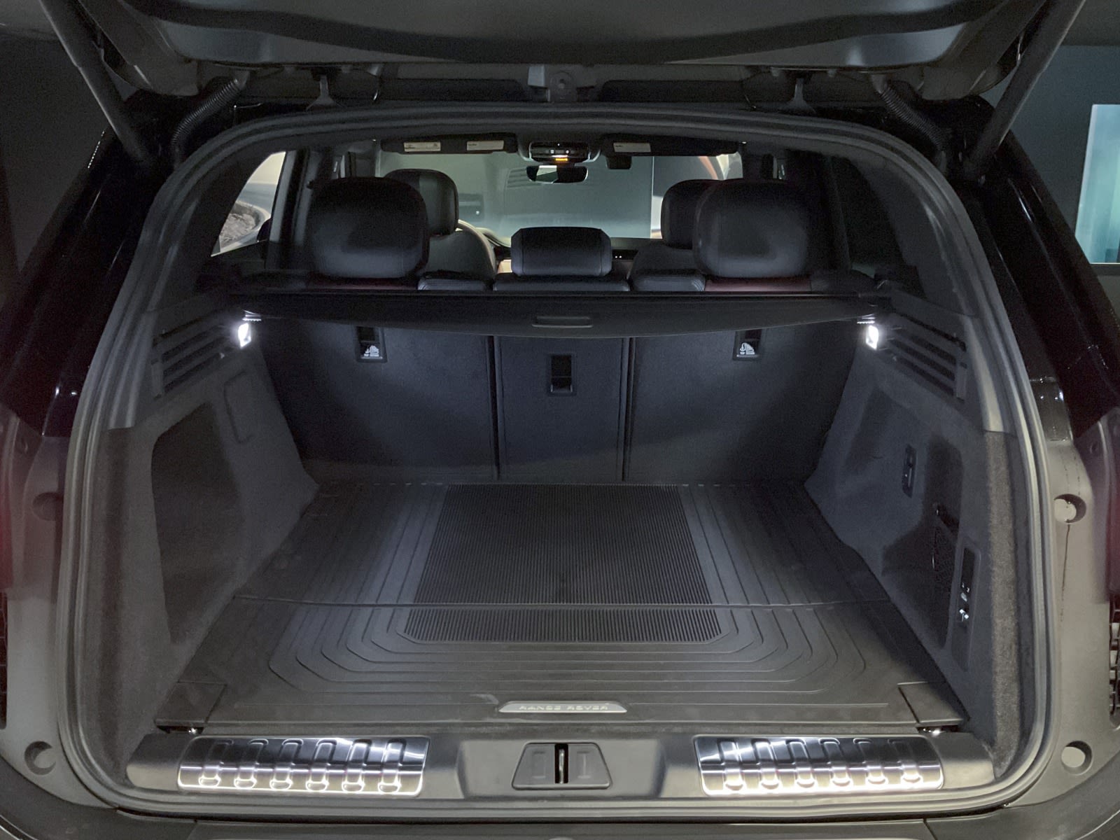 2025 Land Rover Range Rover Sport Dynamic SE, Vancouver, Cash