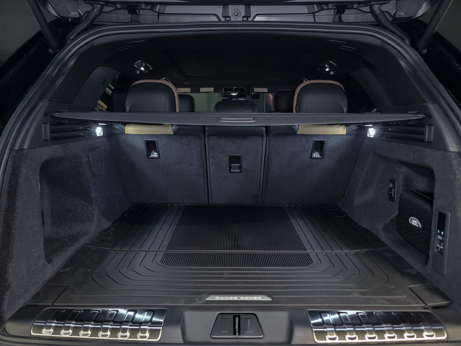 2025 Land Rover Range Rover Sport Dynamic SE, Vancouver, Cash