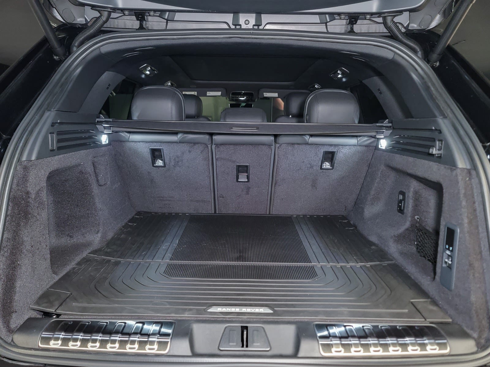 2025 Land Rover Range Rover Sport Dynamic SE, Vancouver, Cash