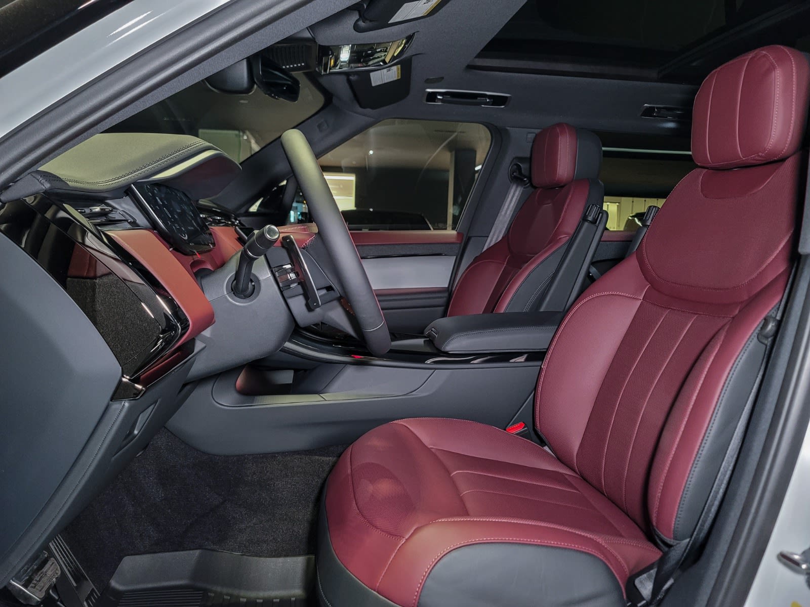 2025 Land Rover Range Rover Sport Dynamic SE, Vancouver, Cash