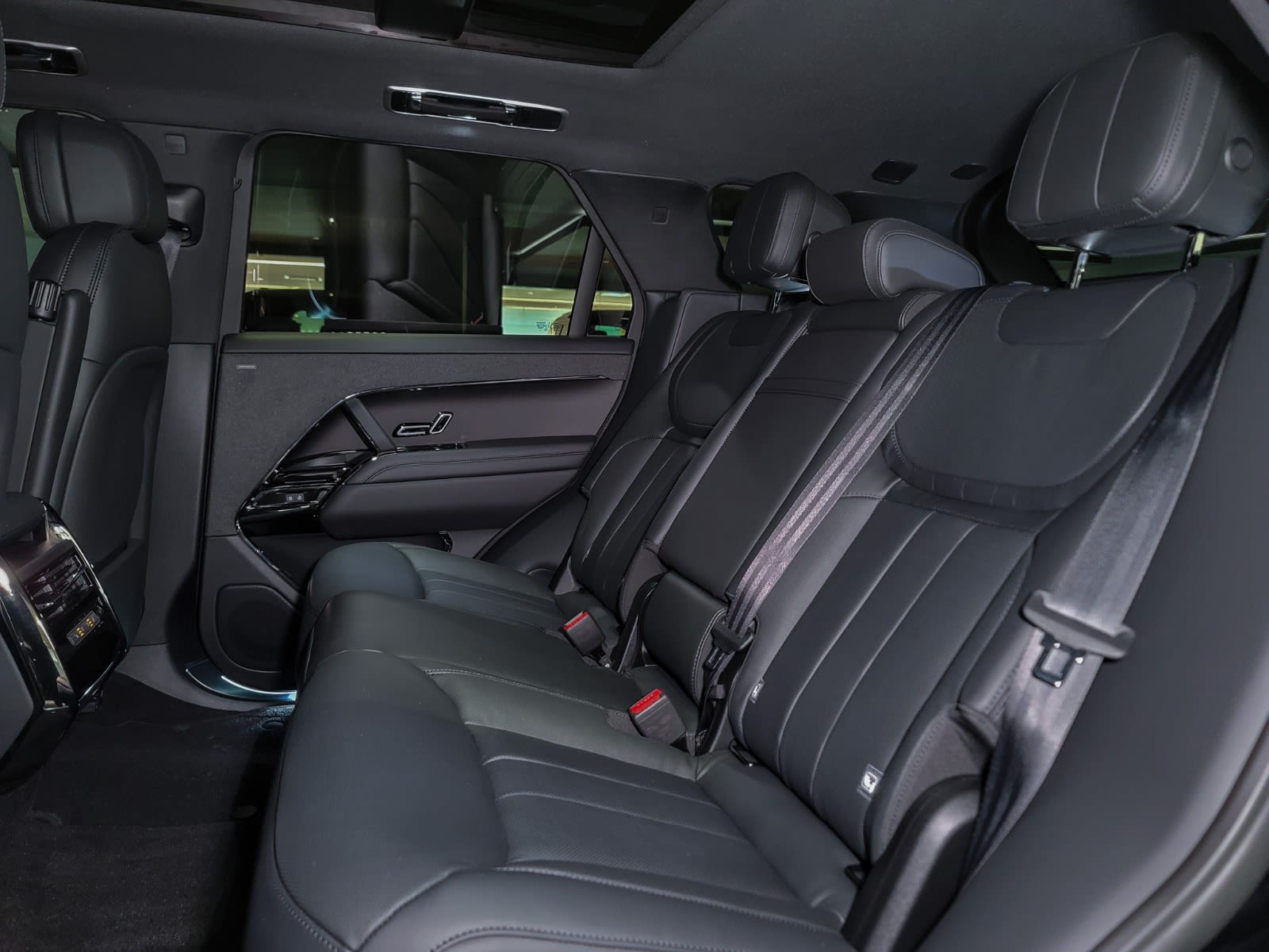 2025 Land Rover Range Rover Sport Dynamic SE, Vancouver, Cash