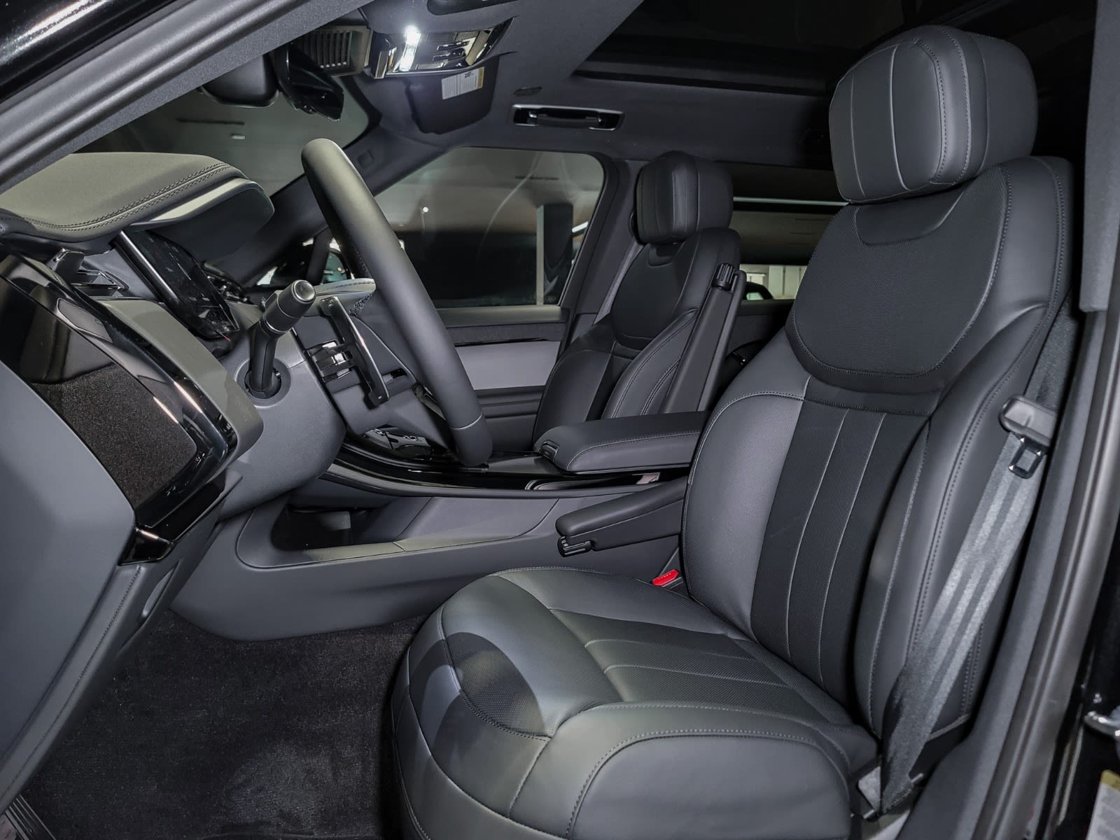 2025 Land Rover Range Rover Sport Dynamic SE, Vancouver, Cash