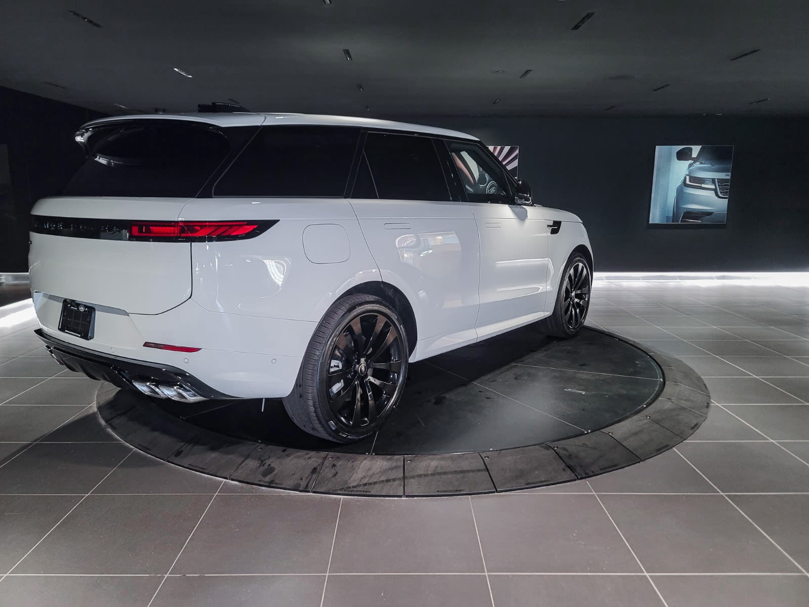 2025 Land Rover Range Rover Sport Dynamic SE, Vancouver, Cash