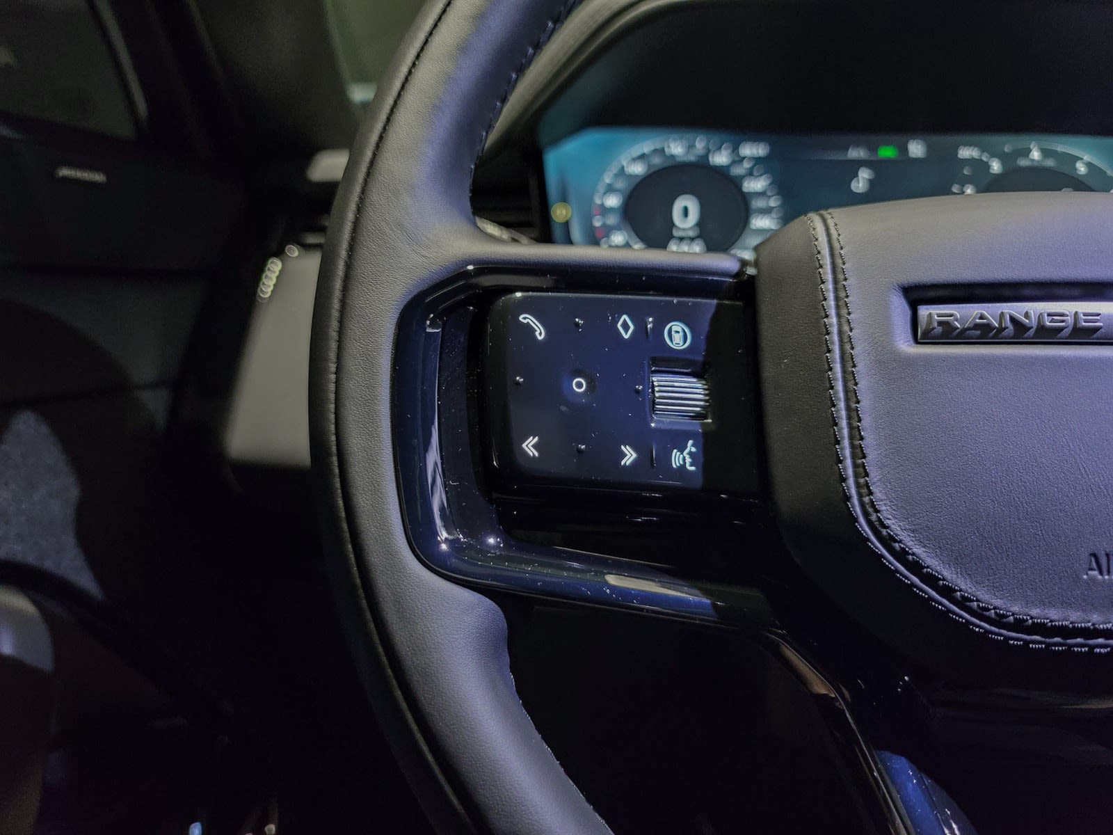 2025 Land Rover Range Rover Sport Dynamic SE, Vancouver, Cash