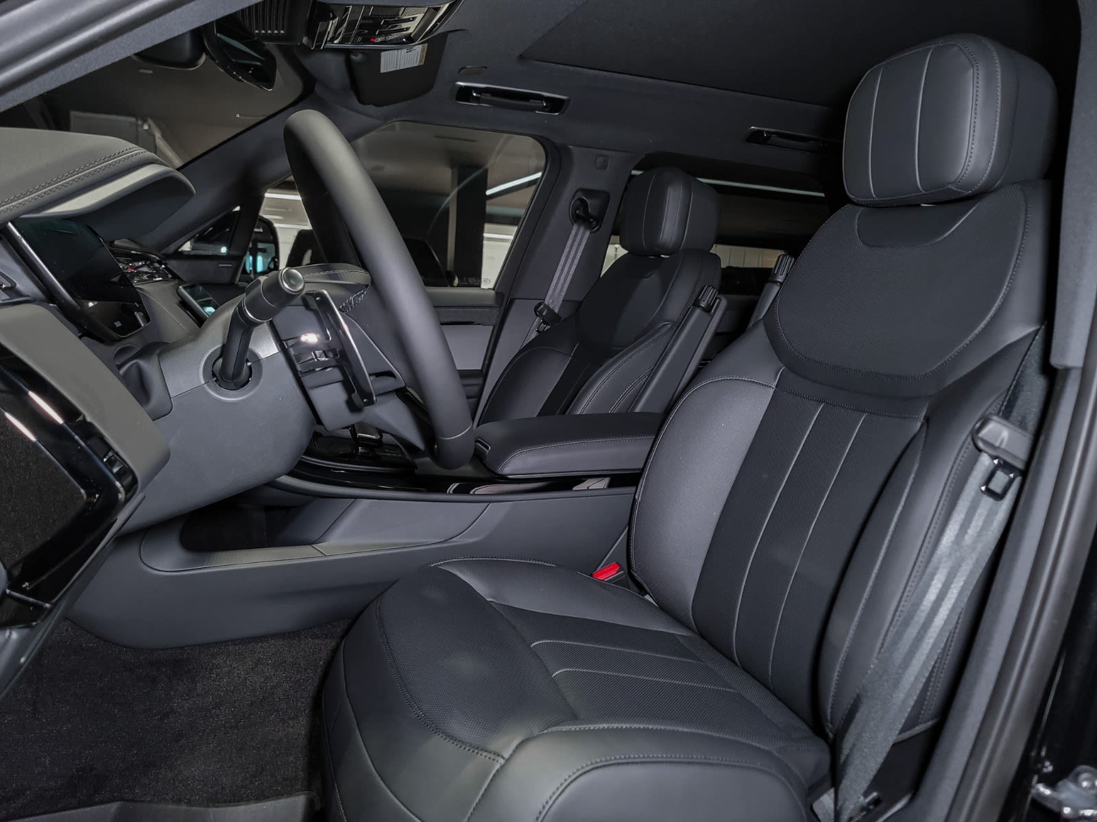 2025 Land Rover Range Rover Sport Dynamic SE, Vancouver, Cash