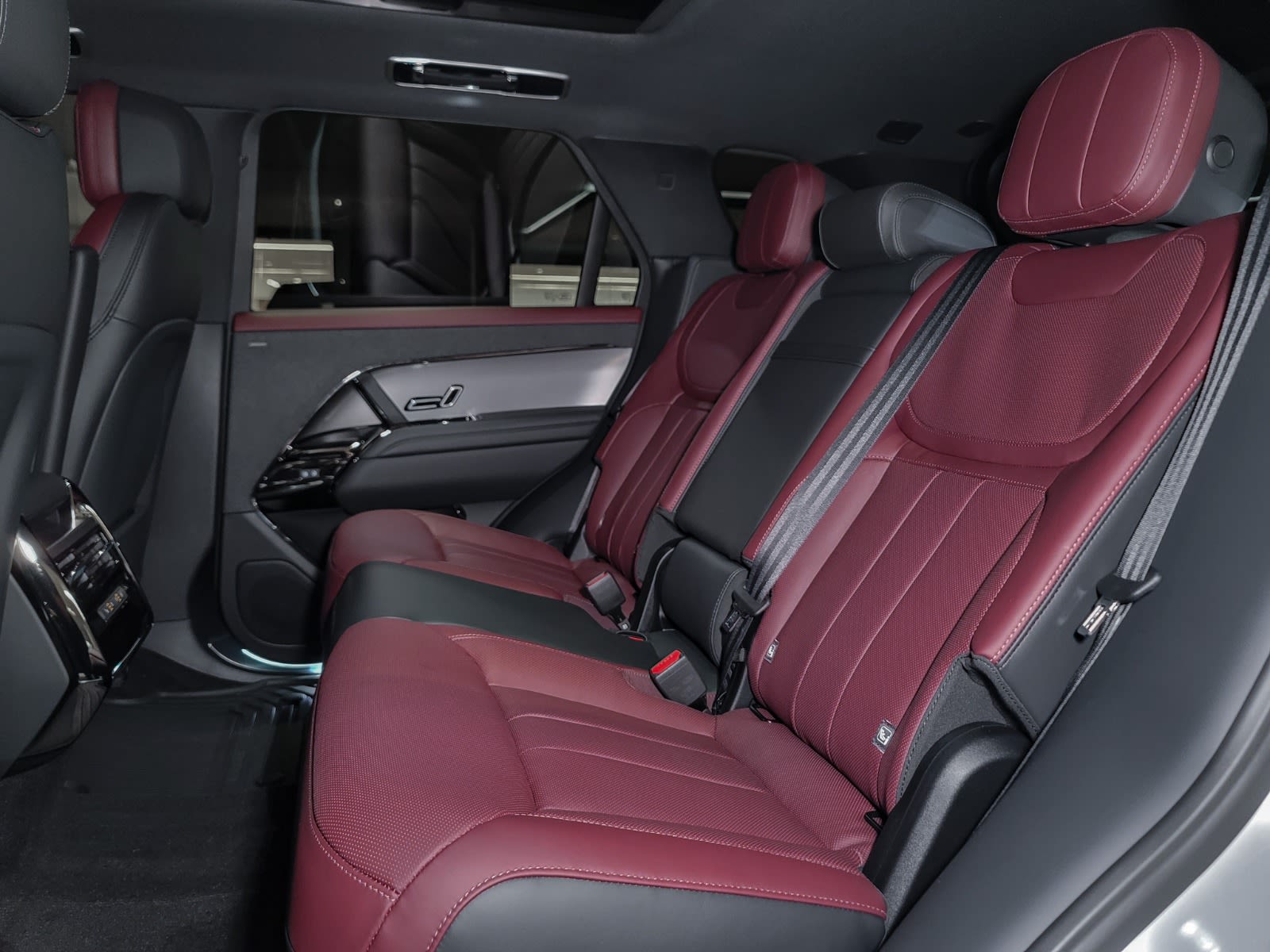 2025 Land Rover Range Rover Sport Dynamic SE, Vancouver, Cash