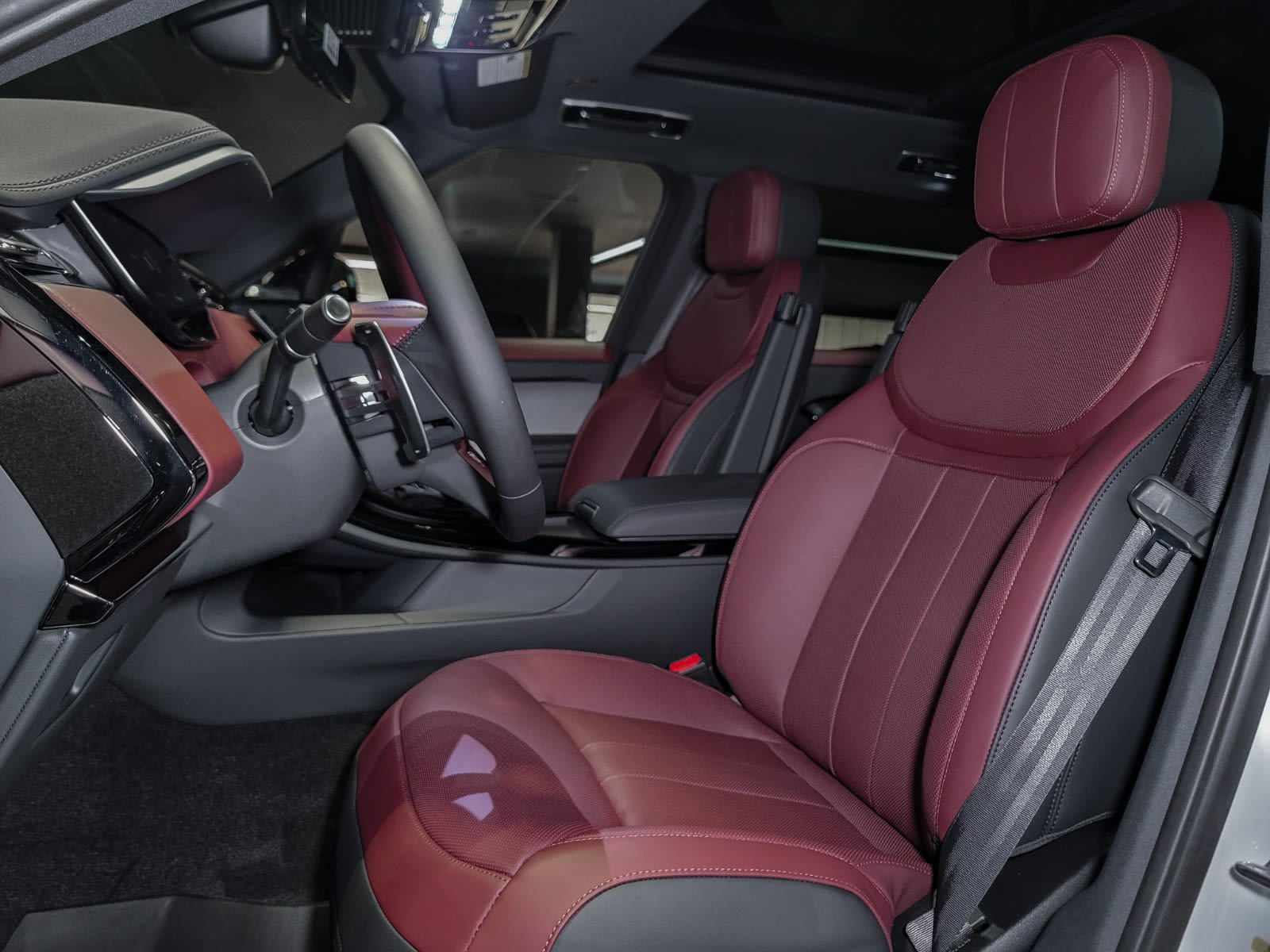 2025 Land Rover Range Rover Sport Dynamic SE, Vancouver, Cash