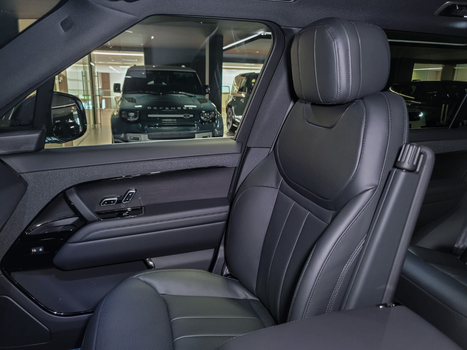 2025 Land Rover Range Rover Sport Dynamic SE, Vancouver, Cash