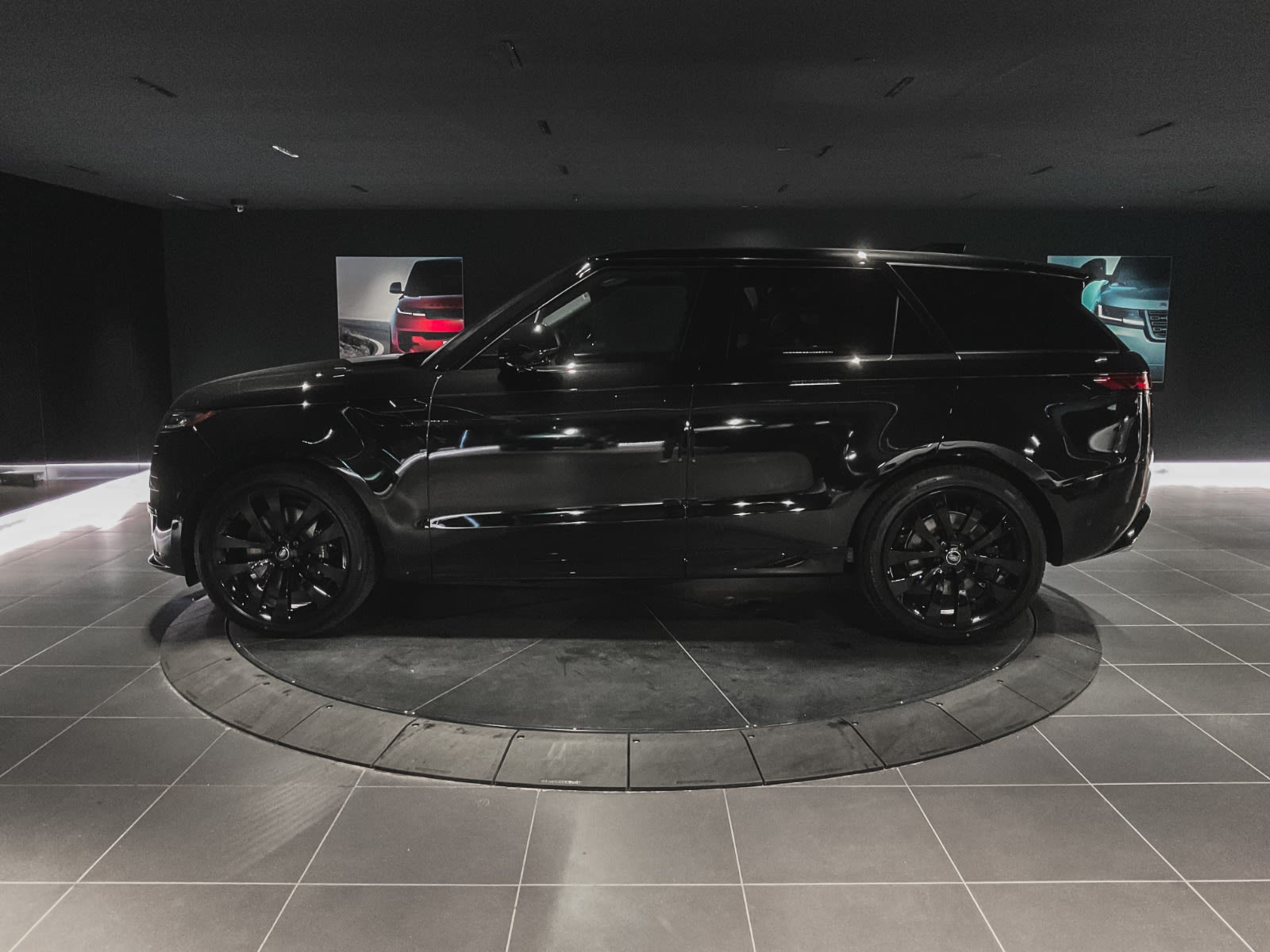 2025 Land Rover Range Rover Sport Dynamic SE, Vancouver, Cash