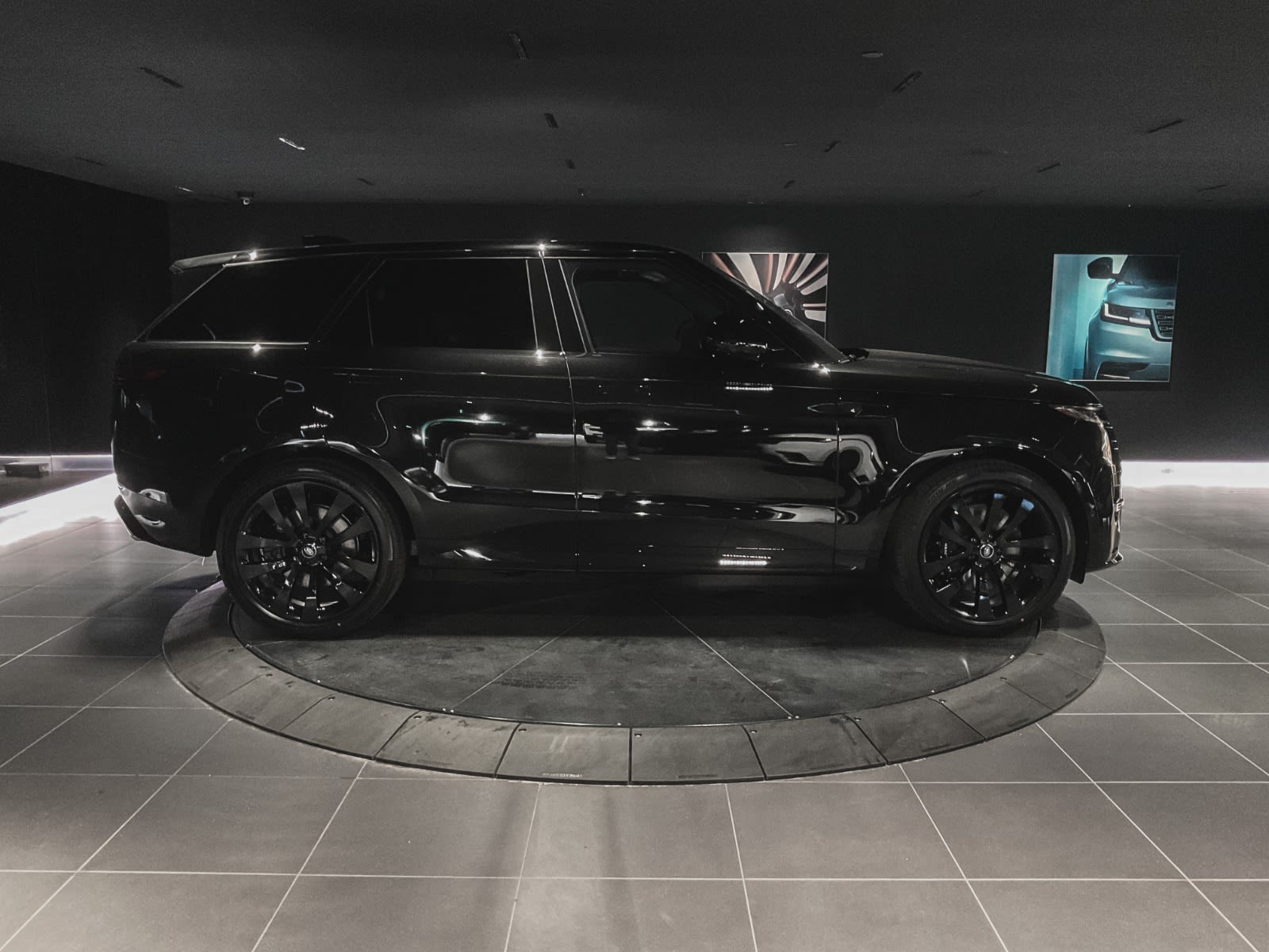 2025 Land Rover Range Rover Sport Dynamic SE, Vancouver, Cash