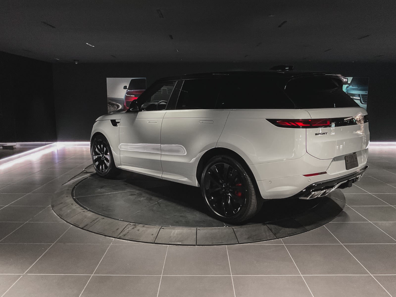 2025 Land Rover Range Rover Sport Dynamic SE, Vancouver, Cash