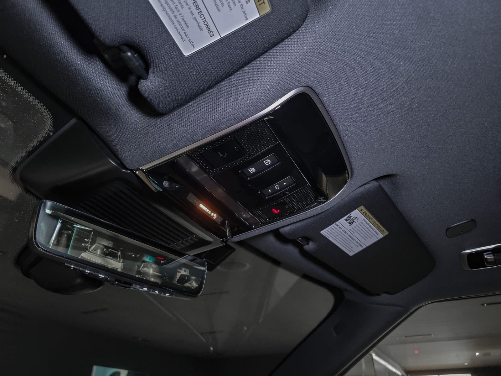 2025 Land Rover Range Rover Sport Dynamic SE, Vancouver, Cash