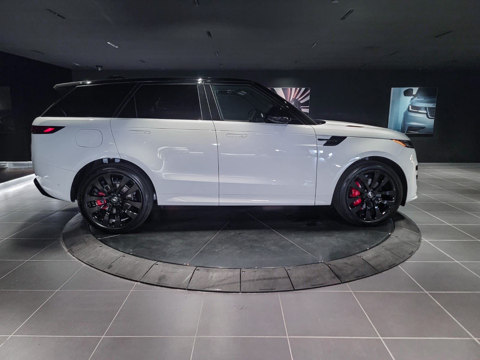 2025 Land Rover Range Rover Sport Dynamic HSE, Vancouver, Cash