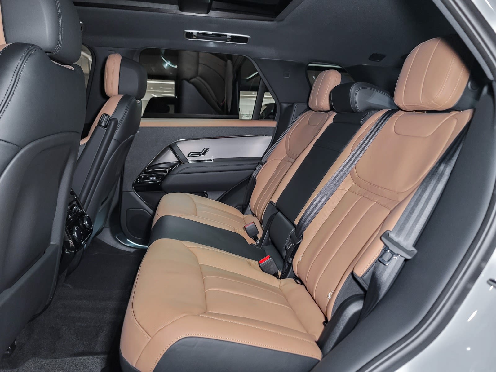2025 Land Rover Range Rover Sport Dynamic HSE, Vancouver, Cash