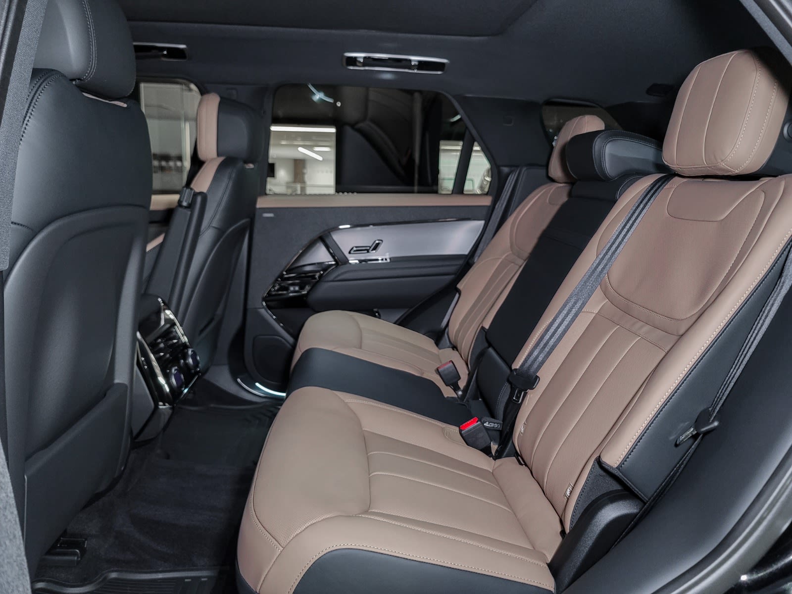 2025 Land Rover Range Rover Sport Dynamic HSE, Vancouver, Cash