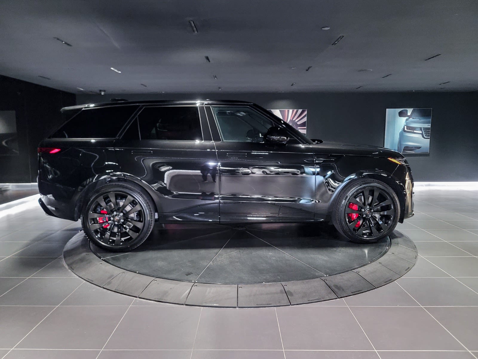 2025 Land Rover Range Rover Sport Dynamic SE, Vancouver, Cash