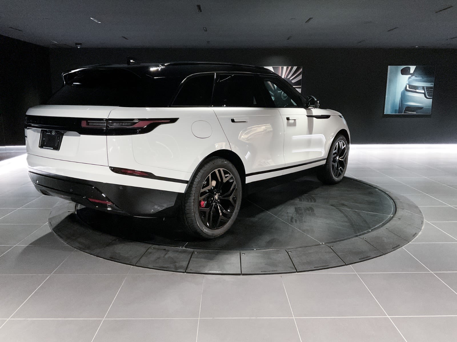2024 Land Rover Range Rover Velar Dynamic SE, Vancouver, Cash
