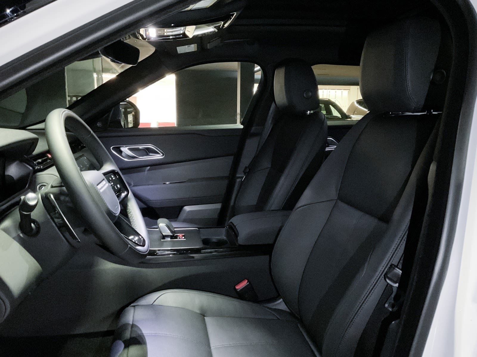 2024 Land Rover Range Rover Velar Dynamic SE, Vancouver, Cash