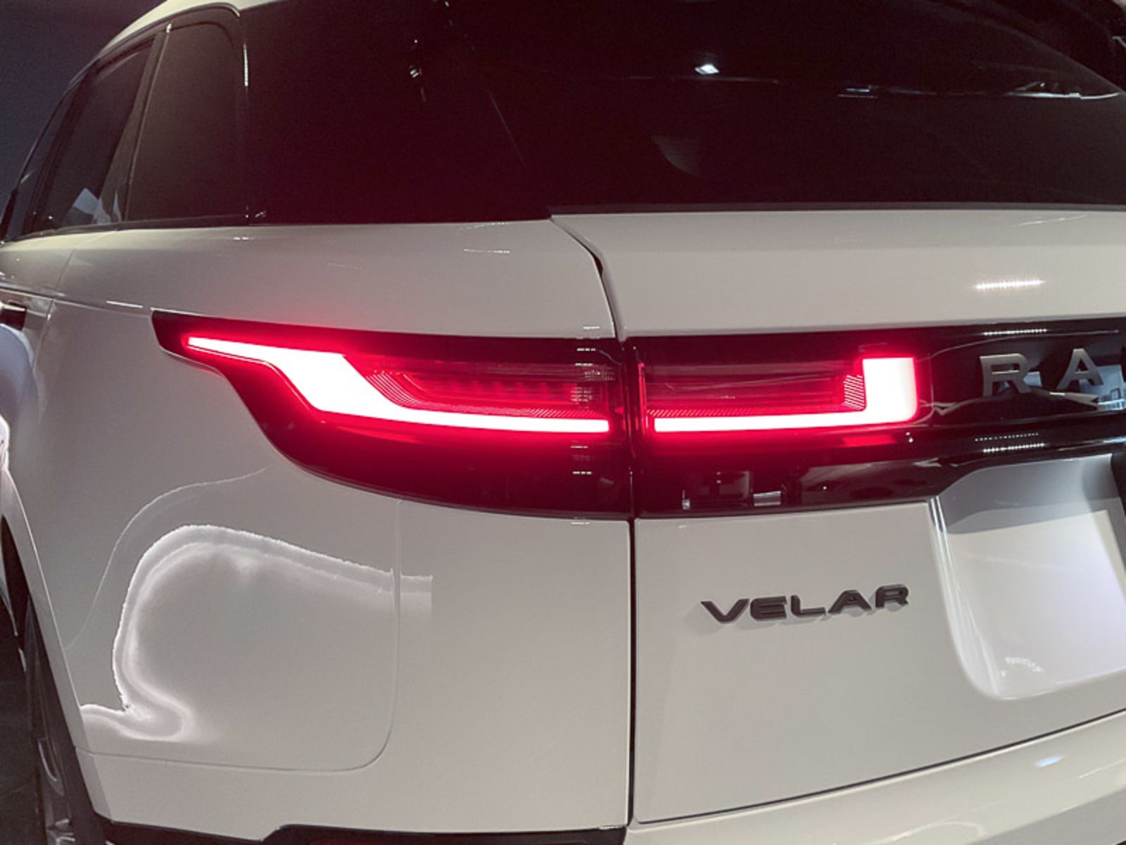 2024 Land Rover Range Rover Velar Dynamic SE, Vancouver, Cash