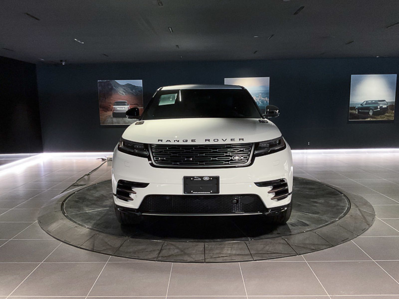 2024 Land Rover Range Rover Velar Dynamic SE, Vancouver, Cash