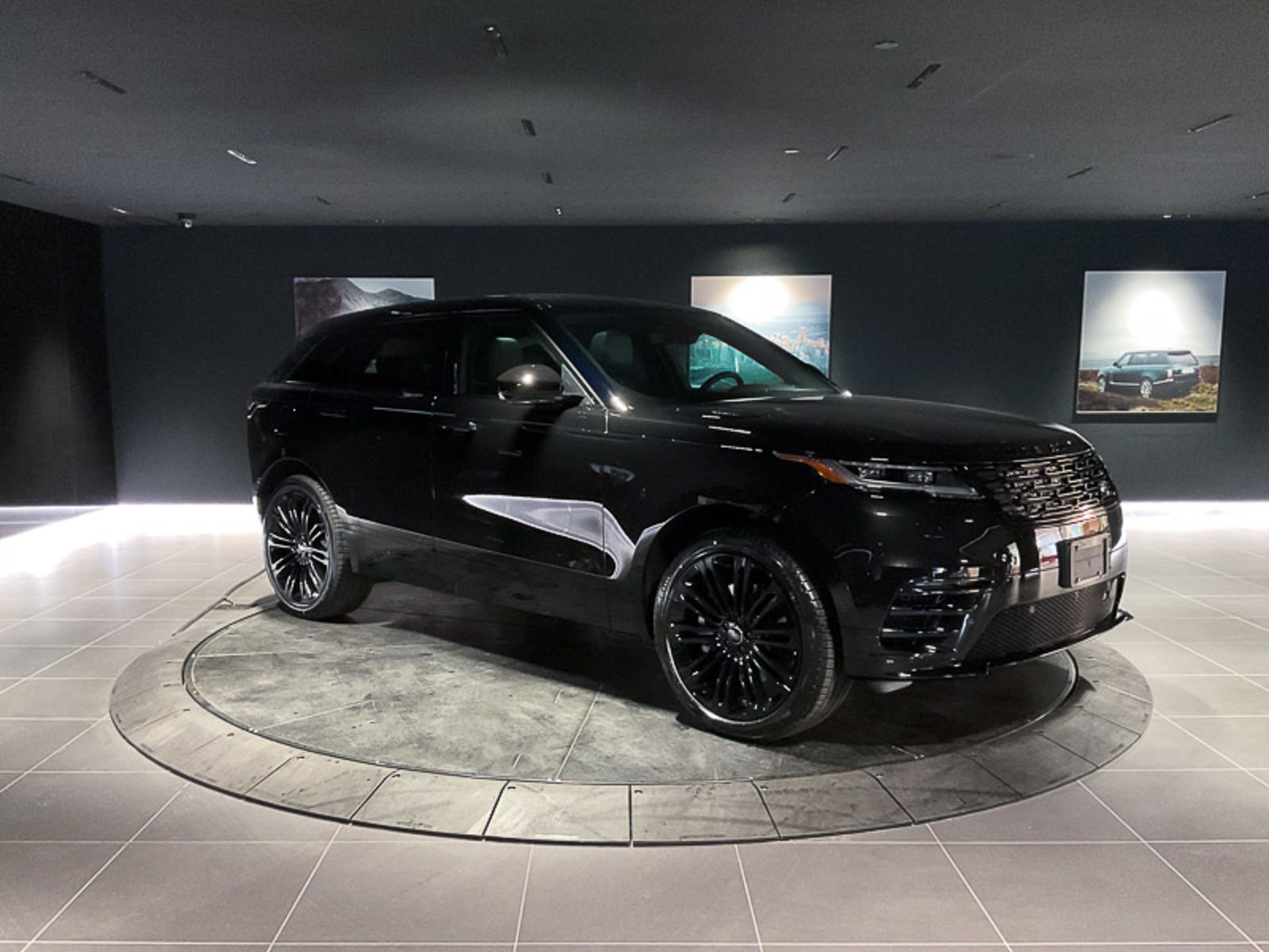 2024 Land Rover Range Rover Velar Dynamic SE, Vancouver, Cash