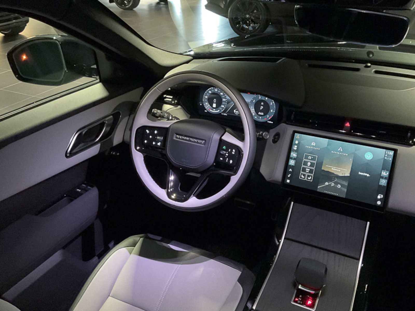 2024 Land Rover Range Rover Velar Dynamic SE, Vancouver, Cash