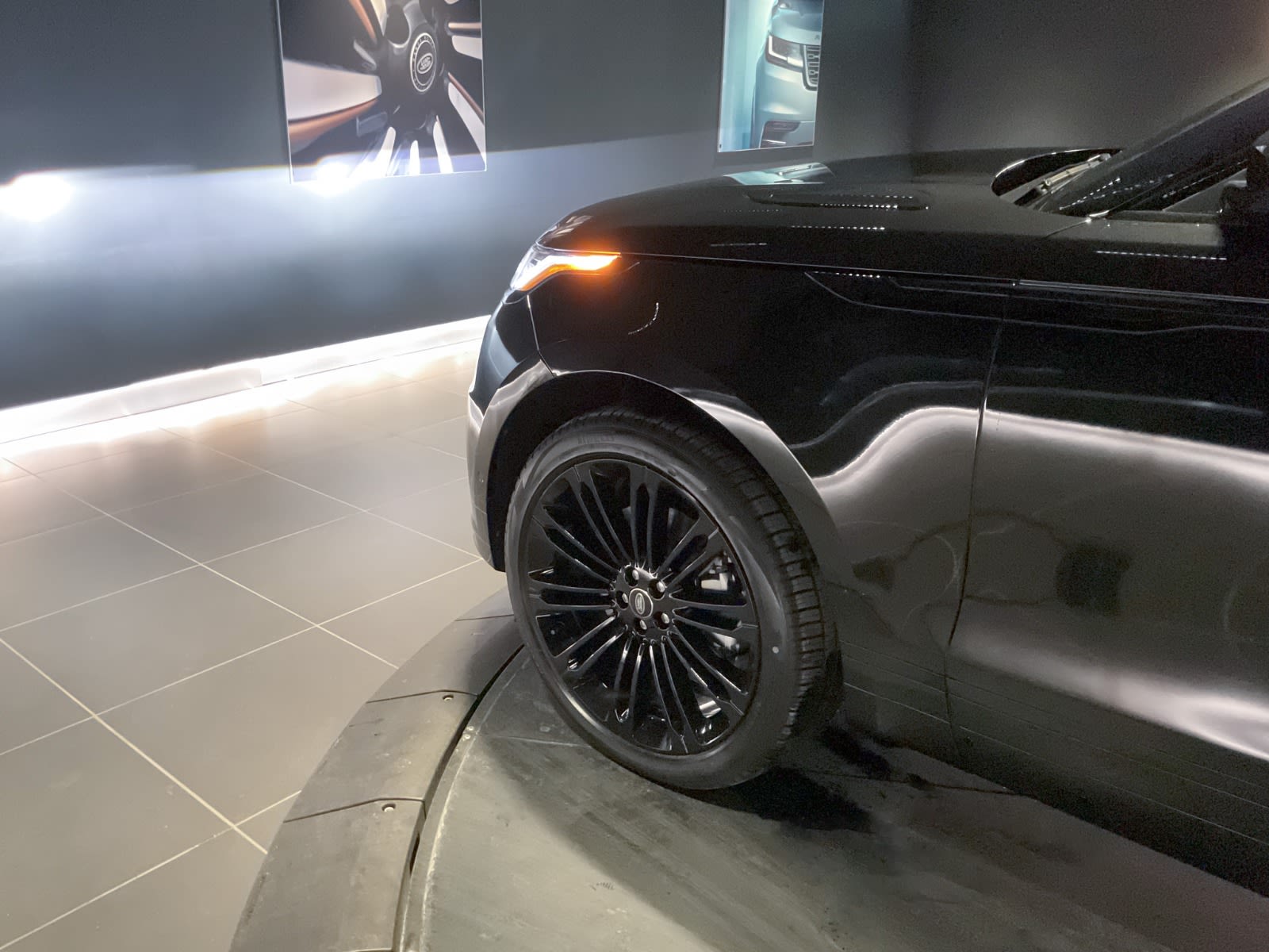 2025 Land Rover Range Rover Velar Dynamic SE, Vancouver, Cash