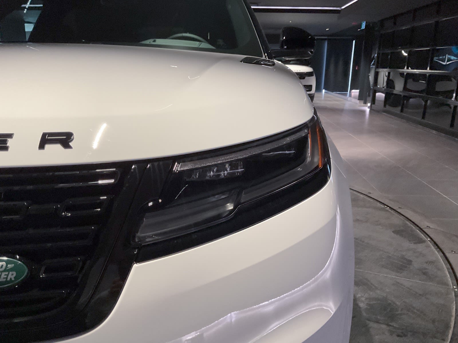 2025 Land Rover Range Rover Velar Dynamic SE, Vancouver, Cash