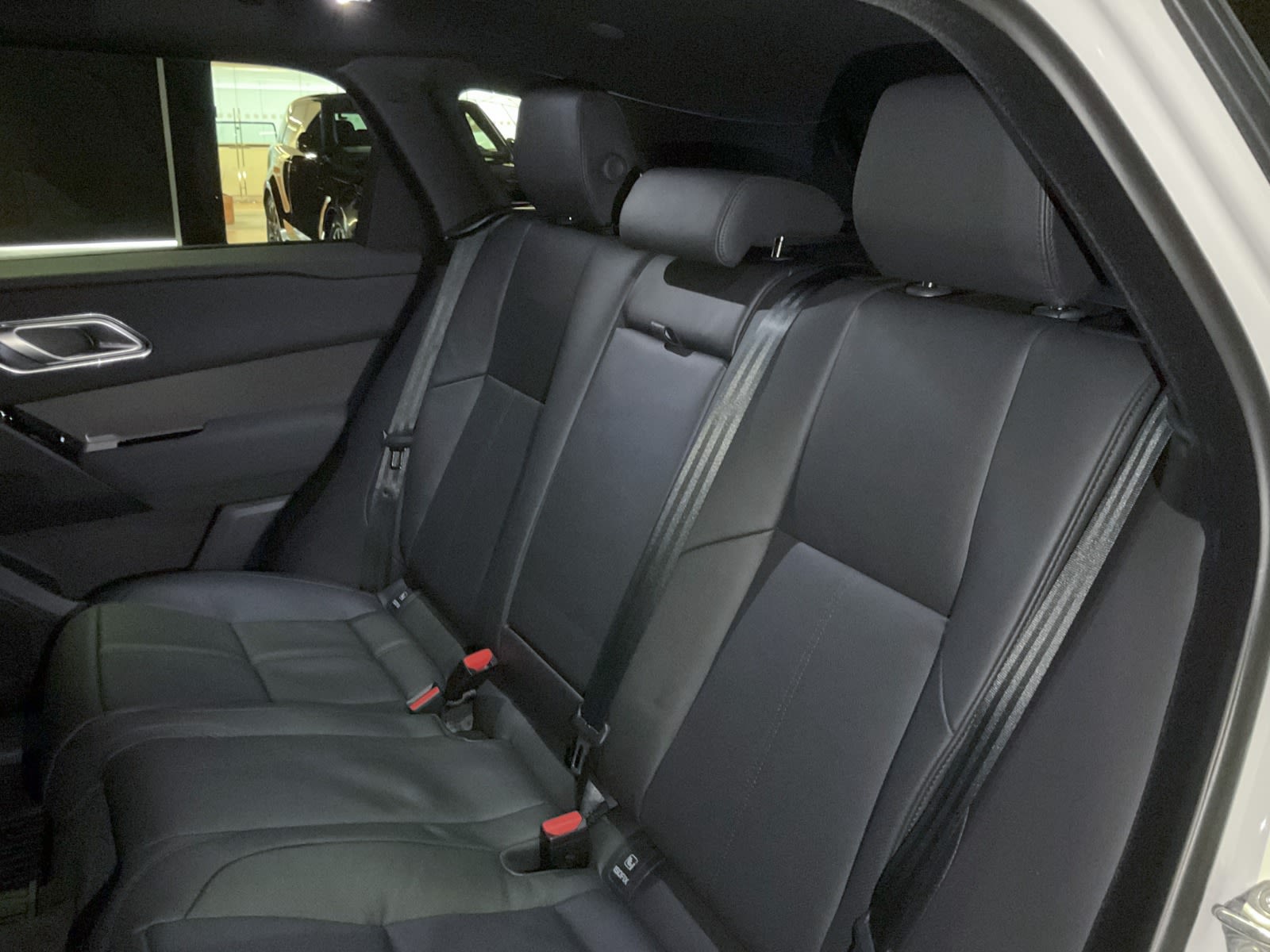 2025 Land Rover Range Rover Velar Dynamic SE, Vancouver, Cash