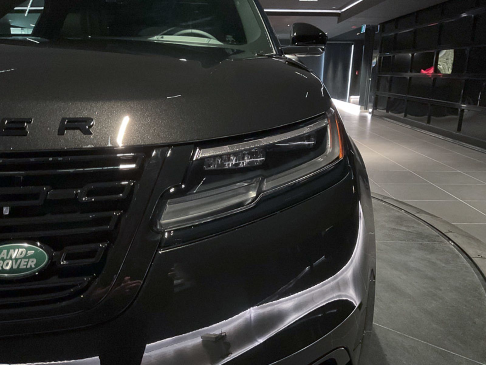2025 Land Rover Range Rover Velar Dynamic HSE, Vancouver, Cash