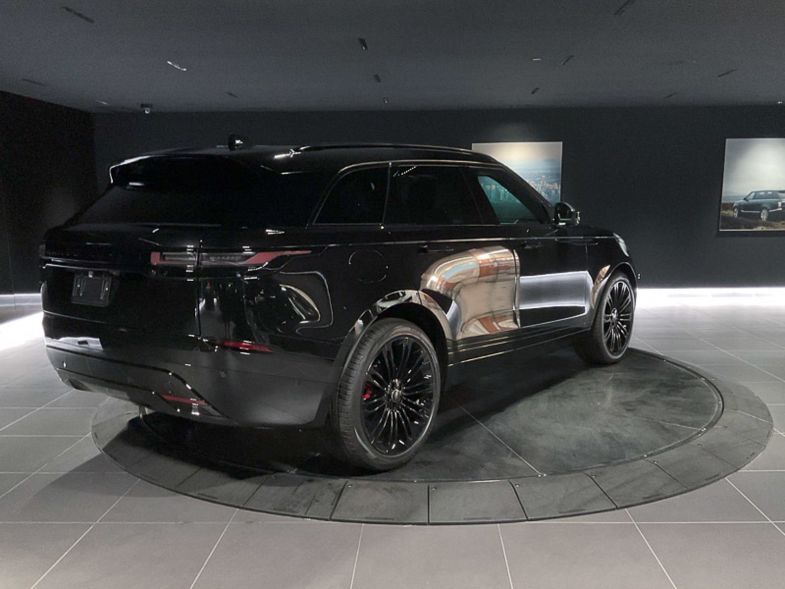 2025 Land Rover Range Rover Velar Dynamic HSE, Vancouver, Cash