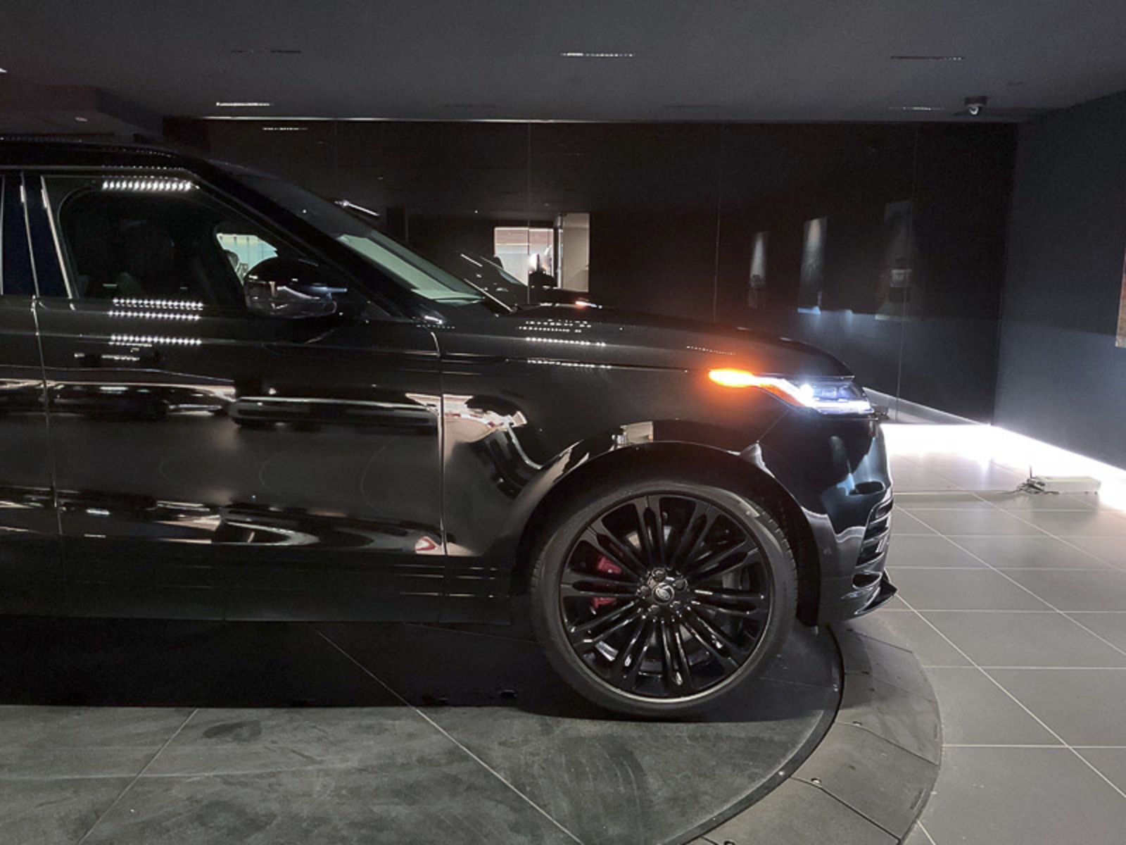 2025 Land Rover Range Rover Velar Dynamic HSE, Vancouver, Cash