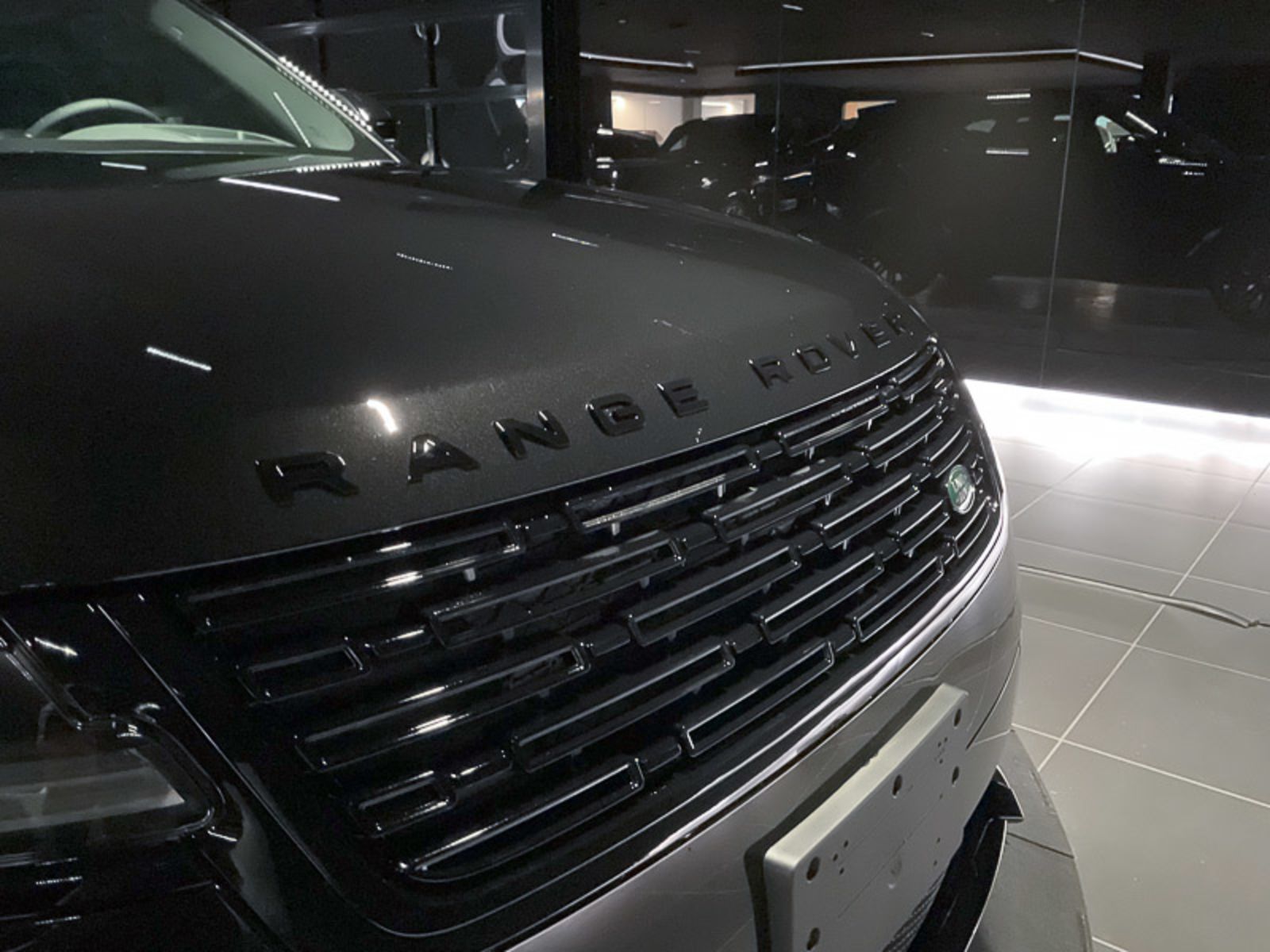 2025 Land Rover Range Rover Velar Dynamic HSE, Vancouver, Cash