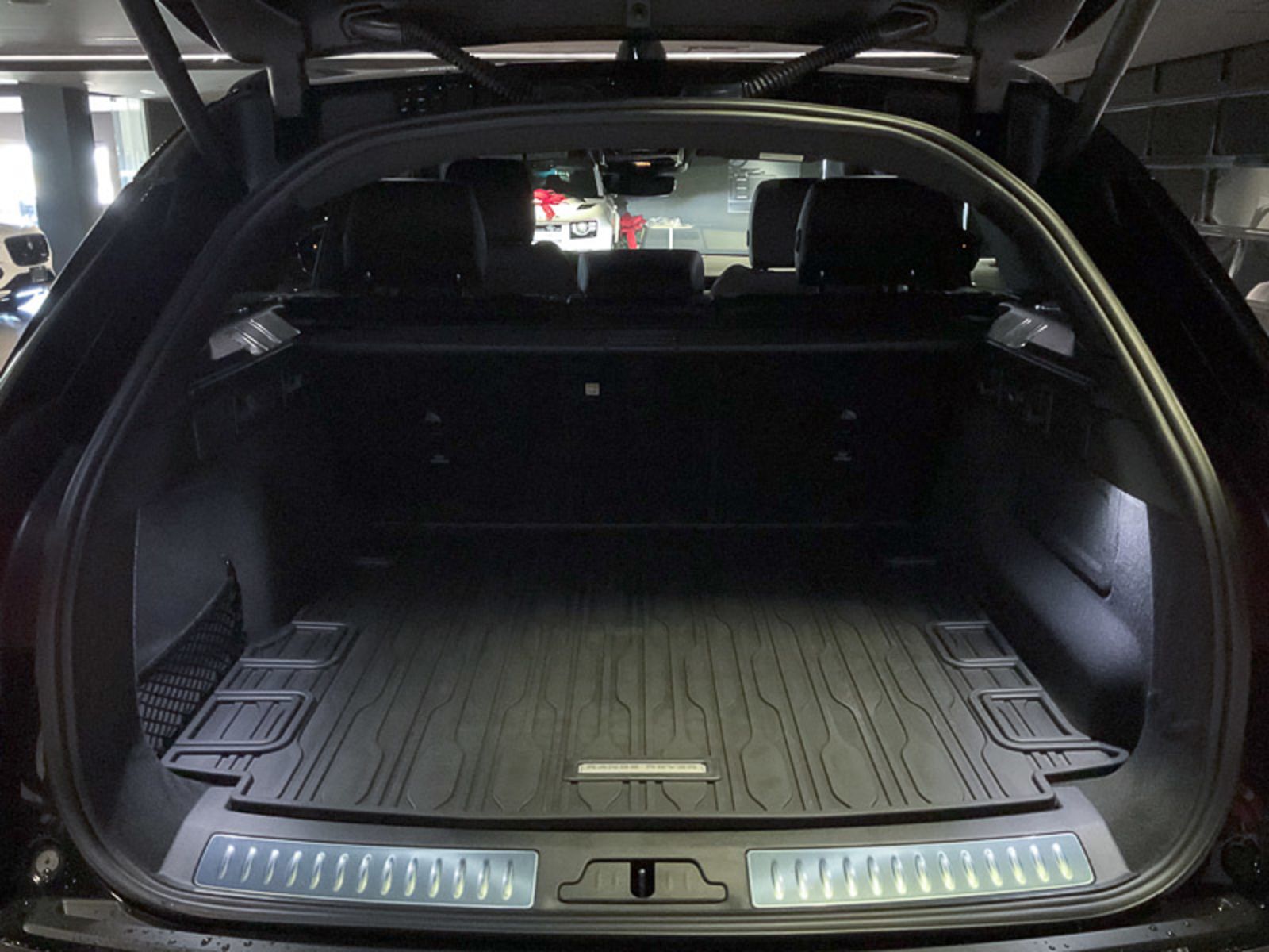 2025 Land Rover Range Rover Velar Dynamic SE, Vancouver, Cash