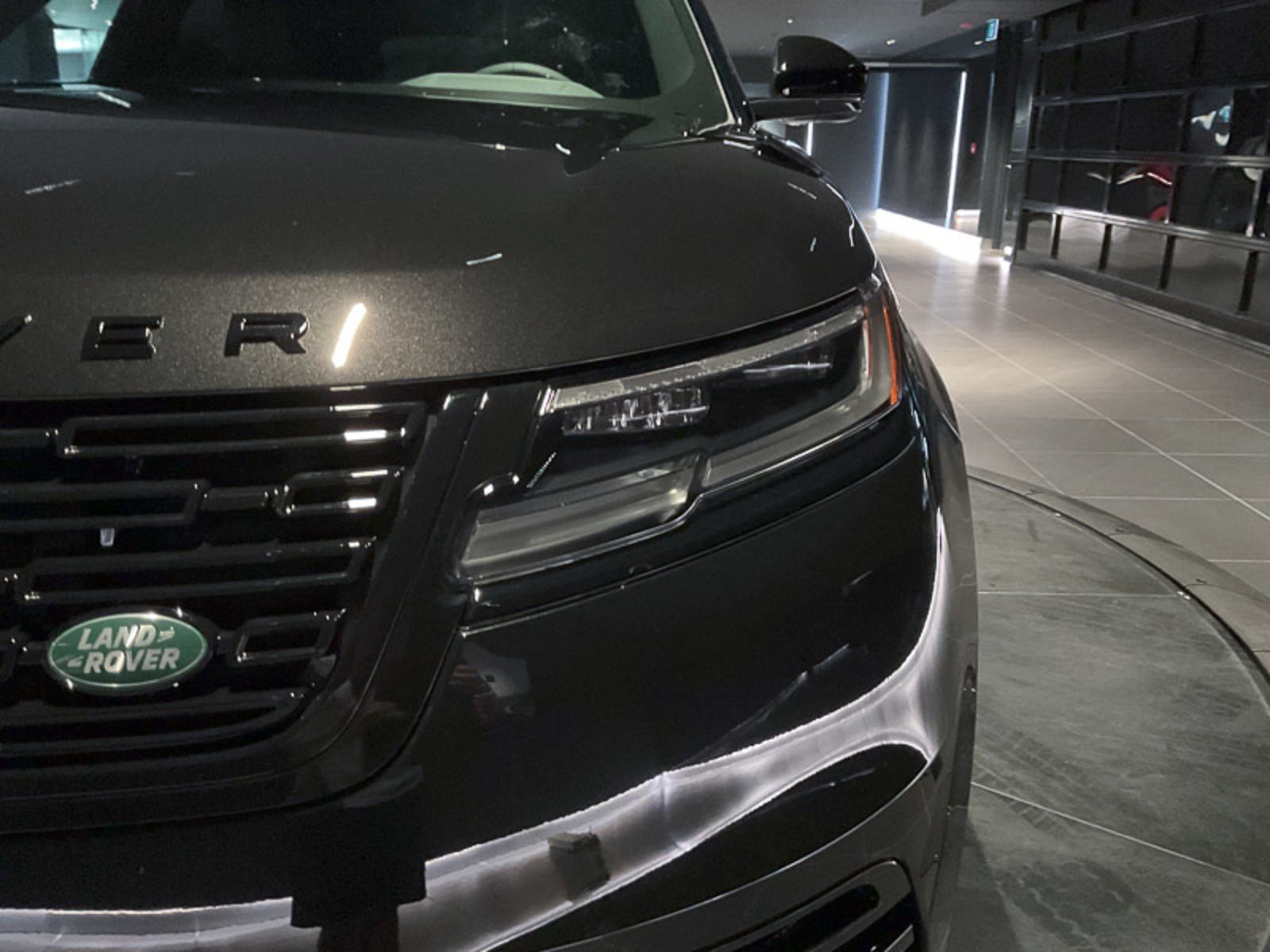 2025 Land Rover Range Rover Velar Dynamic SE, Vancouver, Cash