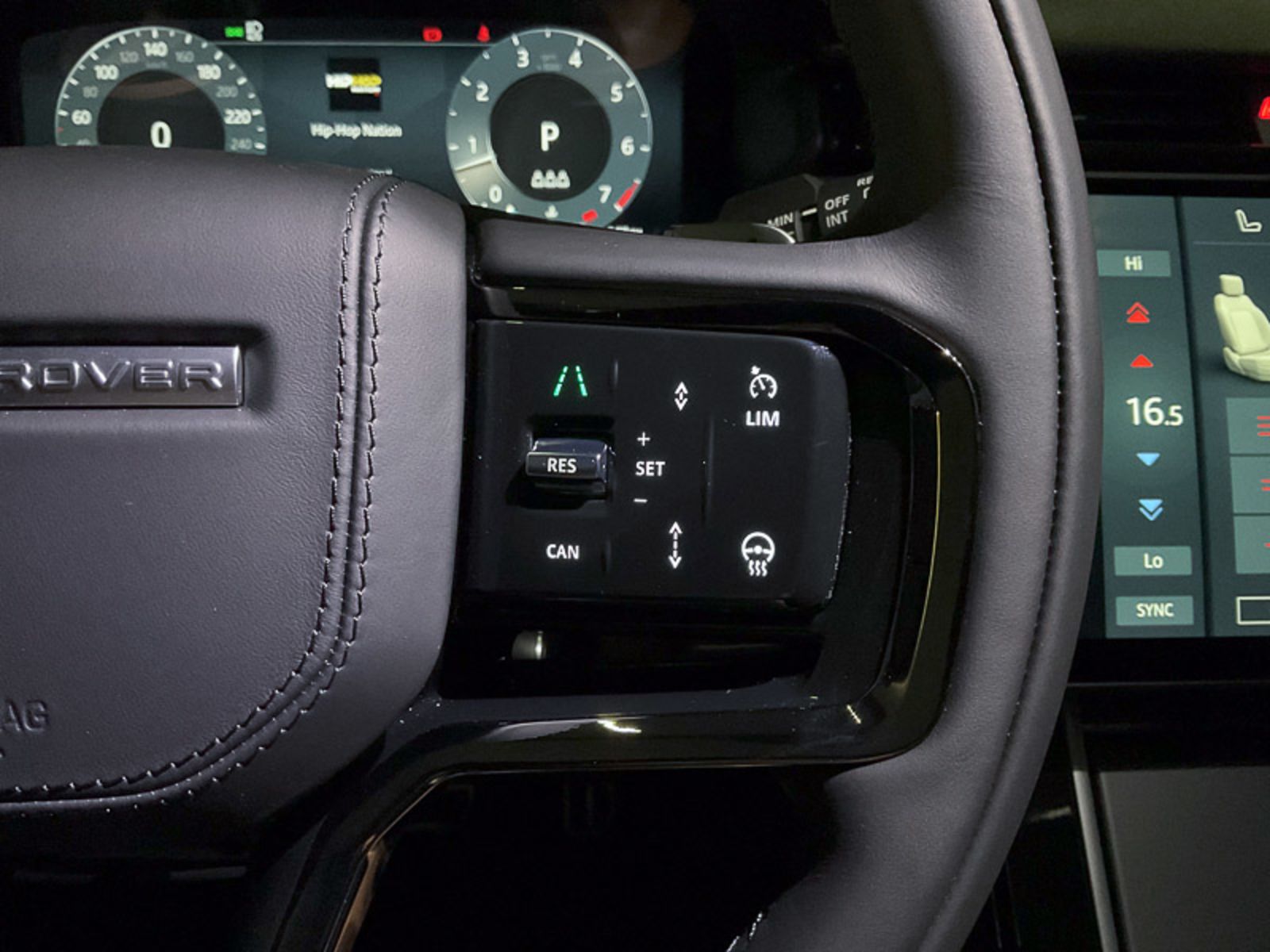 2025 Land Rover Range Rover Velar Dynamic SE, Vancouver, Cash