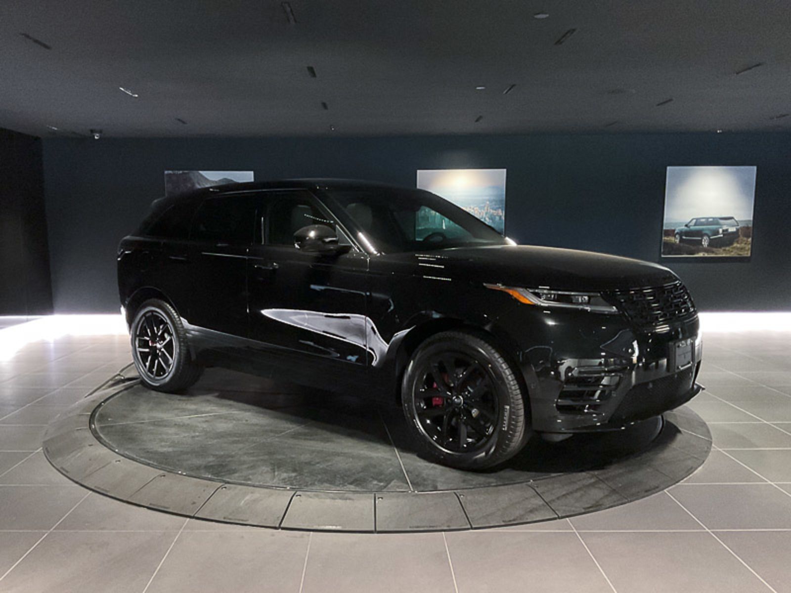 2025 Land Rover Range Rover Velar Dynamic SE, Vancouver, Cash