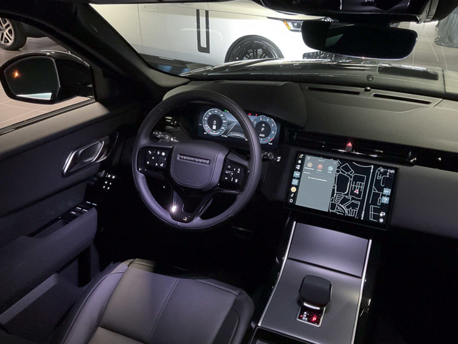 2025 Land Rover Range Rover Velar Dynamic SE, Vancouver, Cash