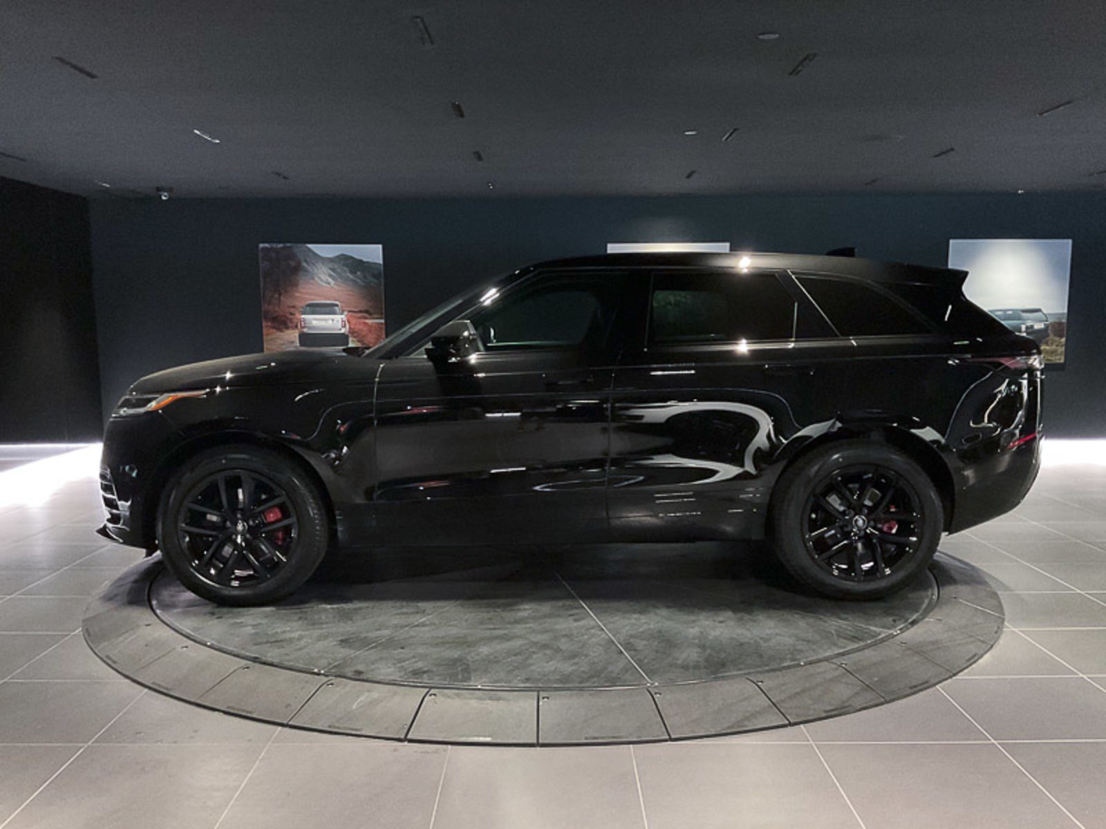 2025 Land Rover Range Rover Velar Dynamic SE, Vancouver, Cash
