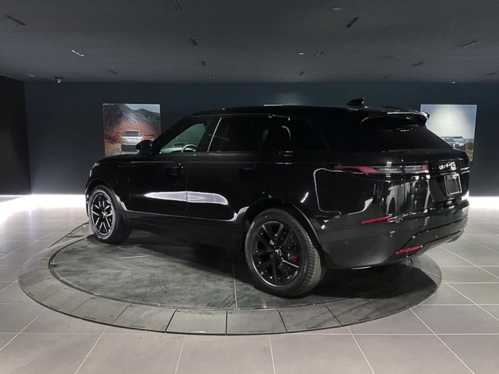 2025 Land Rover Range Rover Velar Dynamic SE, Vancouver, Cash