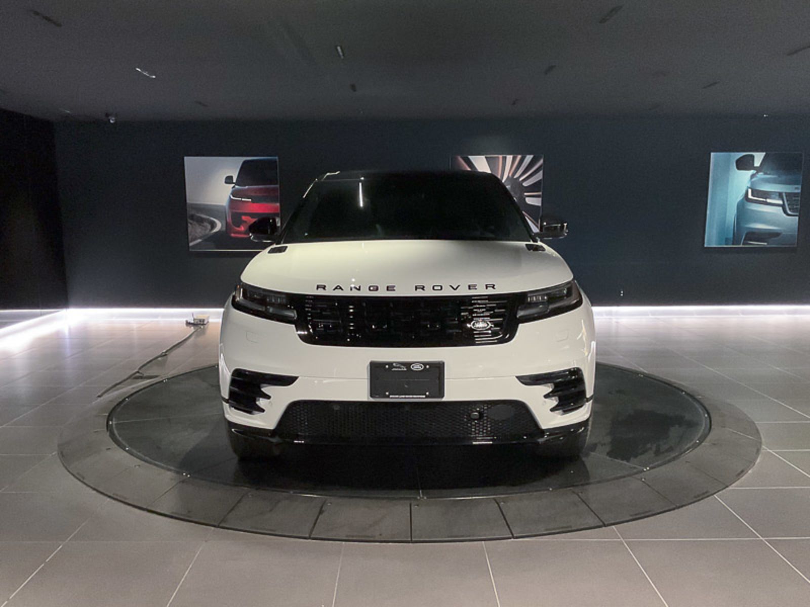 2025 Land Rover Range Rover Velar Dynamic SE, Vancouver, Cash