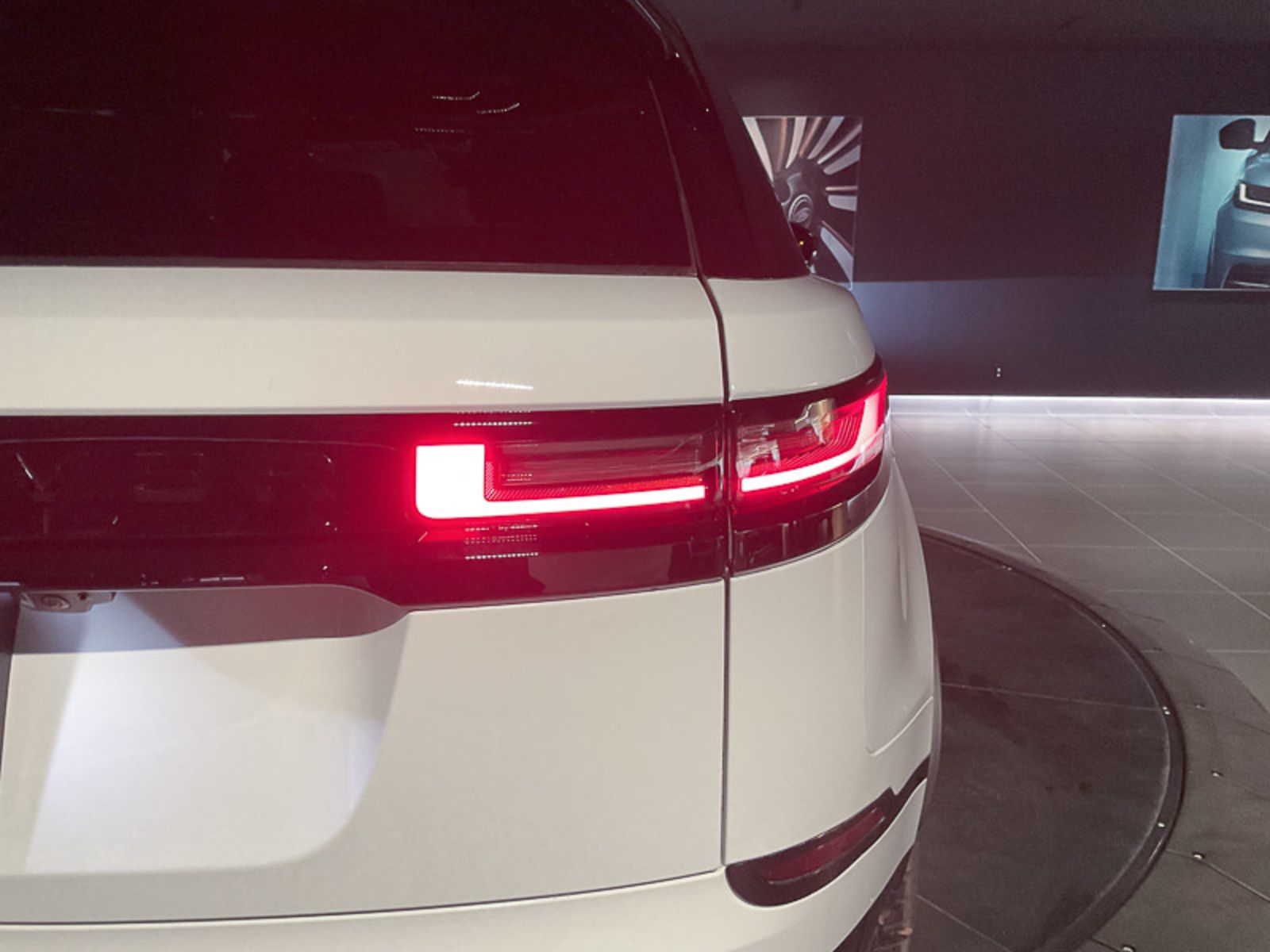 2025 Land Rover Range Rover Velar Dynamic SE, Vancouver, Cash