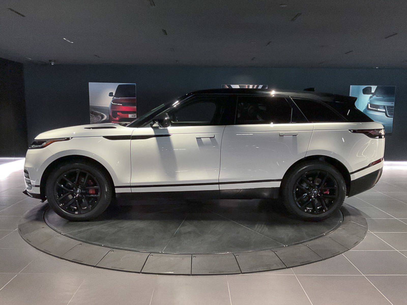 2025 Land Rover Range Rover Velar Dynamic SE, Vancouver, Cash