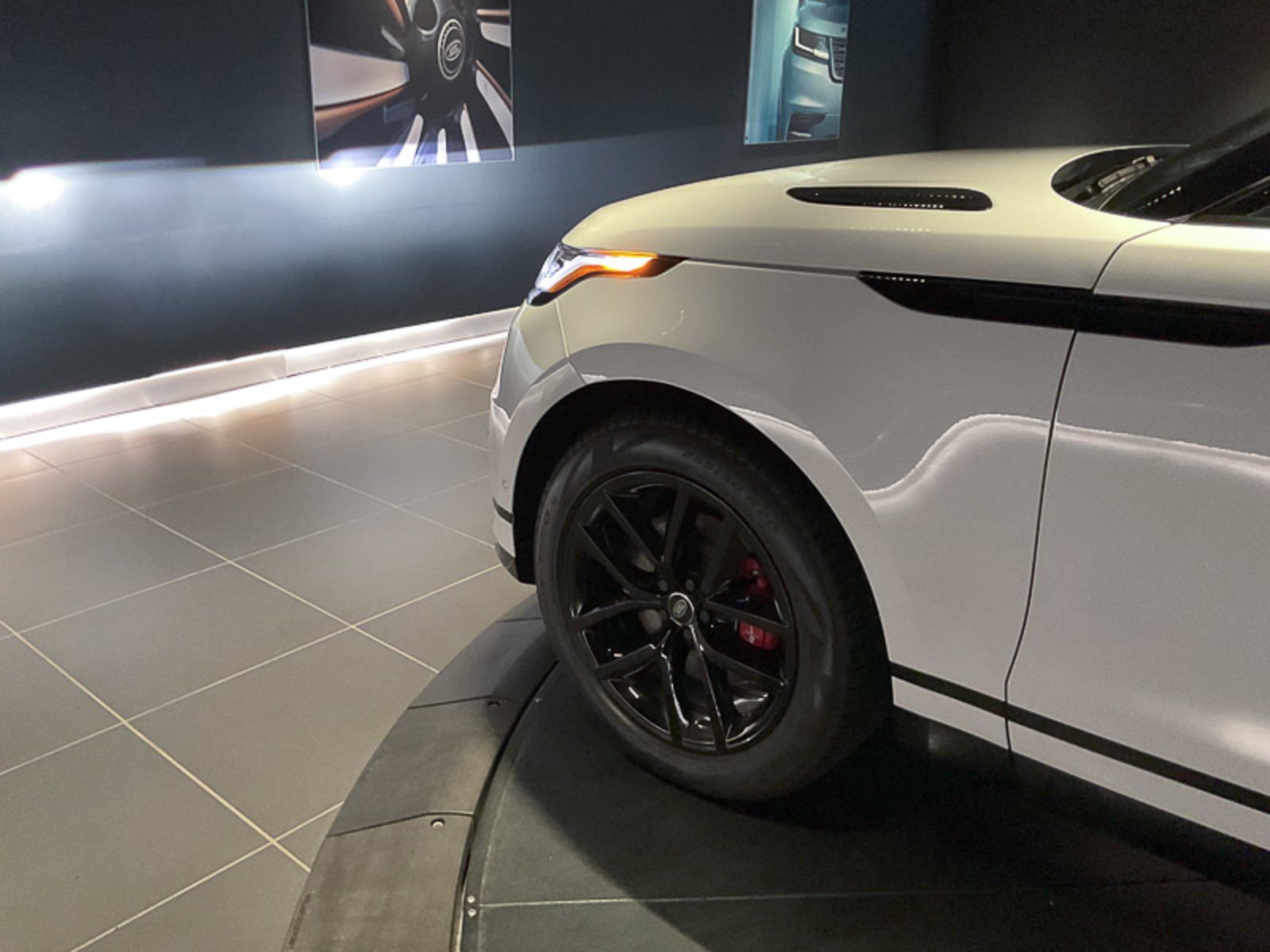 2025 Land Rover Range Rover Velar Dynamic SE, Vancouver, Cash
