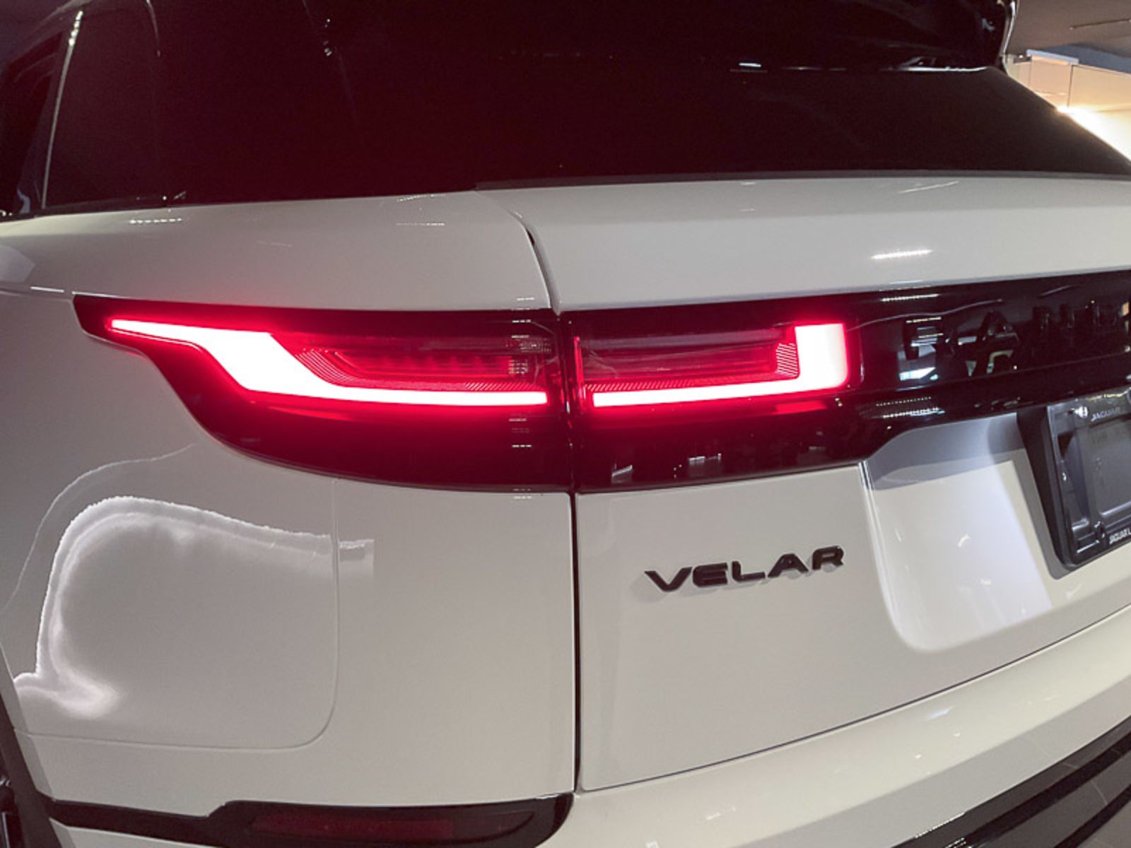 2025 Land Rover Range Rover Velar Dynamic SE, Vancouver, Cash